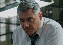 How Does The Flash's Suit Fit Into His Ring?