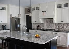 Looking At A White Ice Granite Countertop From A Distance The Overall Impr Kitchen Design Granite Countertops White Modern Kitchen Granite Countertops Kitchen