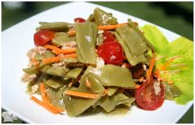 Entonces, añade las judías anteriormente lavadas, pon un pellizco de sal y un chorrito de aceite de oliva para darle untuosidad. Ensalada De Judias Verdes Con Atun La Cocina De Masito