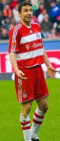 Die club promoveerde afgelopen seizoen als kampioen van. Mark Van Bommel Wikipedia