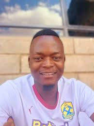 Gala mpaka pa ground ngati tili ku Nalikule College. aaah.