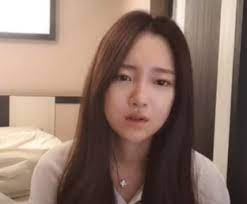 이날 bj 외질혜는 그 사람(철구)이 뺨을 때렸다고 했는데. Lish6yqsqqjvqm