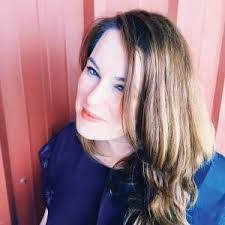 Robin Wechsler's Instagram, Twitter & Facebook