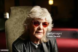 Vicki Light's Instagram, Twitter & Facebook