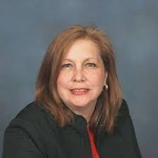 Karen Kirk's Instagram, Twitter & Facebook