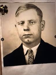 Hi I am searching for what happened to Axel christian Lassen/Lawson (born  1870, Copenhagen, DENMARK) married to Minna 'Mimi' Isaakson nee Freudenburg  (born 1874, Braunschweig Germany) married 1908 in Hamburg. I