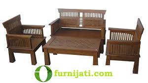 Untuk mewujudkan desain rumah minimalis yang anda dambakan, salah satu langkah awal adalah merancang denah rumah minimalis yang tepat sesuai kebutuhan anda dan gaya. Gambar Kursi Kayu Minimalis Terbaru Pagar Rumah