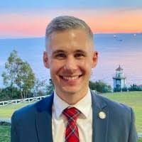 Andrew Couillard's Instagram, Twitter & Facebook