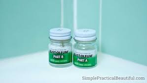 When you notice a chip in your tub, it's essential to get in touch the surface doctors is happy to offer superior bathtub chip repair services to home and business owners. How To Repair Bathtub Chips And Peels Simple Practical Beautiful