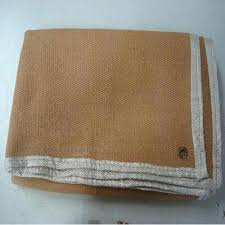Brown Ceramic Fire And Welding Blanket Size 1 Mtr X 2 Mtr Rs 600 00 Unit Id 21369586630 Welding blankets are basically there to absorb all the excess heat and particles that are coming out as a result of welding process.