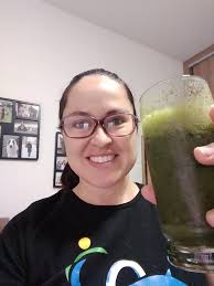 Spinach, celery, ginger, apple, banana smoothie recipe