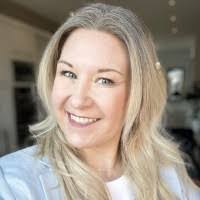 Brittney Hughey's Instagram, Twitter & Facebook