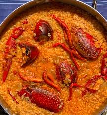 Por eso, lo podéis hacer en una paellera normal o, si os gusta más con caldo, hacedlo en una cacerola de barro para que no se os derrame. Arroz Meloso Con Bogavante El Huffpost