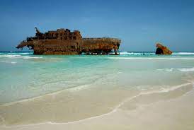 Boa vista is known for its wonderful long stretches of sand dunes and its amazing calm blue seas. Die Strande Von Boa Vista Boa Vista Cabo Verde