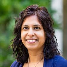 Advances in CDK4/6 Inhibition in EBC: Expert Guidance and Case Challenges  for the Multidisciplinary Team