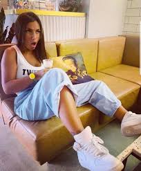 Elettra Lamborghini hot slut Porn Pictures, XXX Photos, Sex Images 3665447  - PICTOA