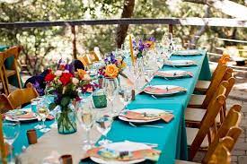 Hgtv entertaining experts recommend the perfect table settings for your dinner party. Pin By Jua Project On We Love Color Colorful Table Setting Table Settings Table