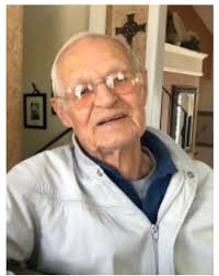 DICK WILLEMS With “Momma” and his girls at his side, Richard John (Dick)  Willems let go of ”Momma's” hand