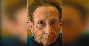 Elisha Jennings's Instagram, Twitter & Facebook