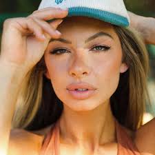 L O R E N A ⚡️ P A R R I S H (@lorenaxatl) • Instagram photos and videos