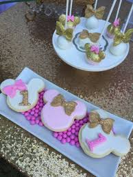 Minnie Mouse Birthday Ideas For 2 Year Old Daughter Minnie Mouse Birthday Party Ideas Photo 6 Of 22 Minnie Mouse Birthday Party Minnie Mouse Birthday Baby Birthday Party Girl