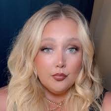 Kayla at Manifest Salon