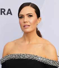 The 20 Best Beauty Looks at the 2019 SAG Awards