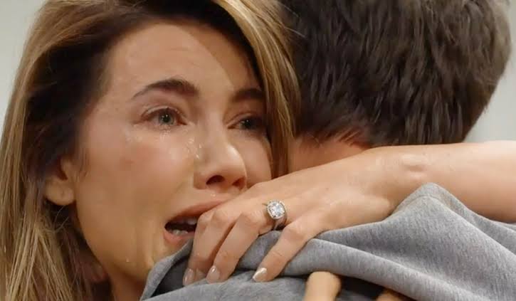 Bold & Beautiful Friday Recap: Steffy Spirals and Carter Panics