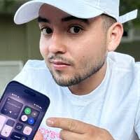 Frank Roa's Instagram, Twitter & Facebook