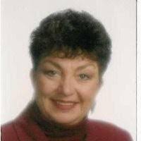 Debra Lach's Instagram, Twitter & Facebook