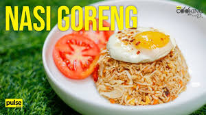 Salad sampingan adalah kacang kerabu timun selain resipi nasi tomato dari chef ni, kamu juga bisa cuba resepi nasi tomato dari azie kitchen dan chef wan atau bisa juga mencuba dengan resipi nasi. Nasi Goreng Cooking With Aunty D Youtube