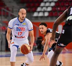 De plus, il y a quelques petits éclats. Basket Ball Pro B Au Complet Le Rmb Sera T Il Aussi En Forme Pour Le Retour A La Competition