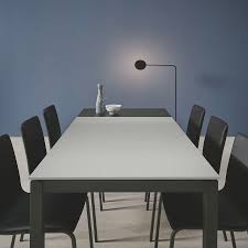 Mesada con bacha integrada en silestone silestone withe storm fue el elegido para darle luminosidad a esta bella cocina. Mesa De Silestone Niebla Blumver