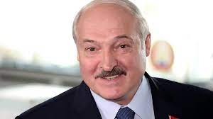 Die behörden in belarus hatten nexta als extremistisch eingestuft. Proteste In Belarus Lukaschenko Angeblich Klarer Sieger Bei Wahl Zdfheute