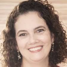 Dra. Andreia Moreira de Moura Moraes , Hematologista e Hemoterapeuta em  Coronel Fabriciano