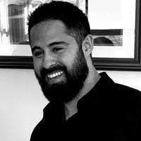 Roberto Buenrostro's Instagram, Twitter & Facebook