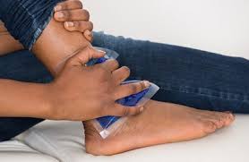 Plantar fasciitis can be a cause of foot pain and may limit your ability to perform normal everyday tasks. Cold Treatment For Injuries Reduce Pain And Swelling Foot Pain Exp