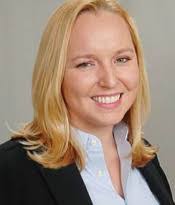 Shelly Birch's Instagram, Twitter & Facebook