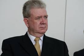 Mike Russell challenges Argyll council 'disaster' over Breslin exoneration 