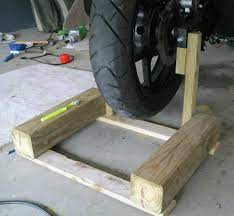 Bike wood bike motorcycle ramp bike repair stand wood motorbike stand diy motorcycle bike repair motorcycle garage. All Models Diy Rear Stand 5 Kawasaki Ninja 250r Forum Diy Motorcycle Diy Motorcycle Trailer