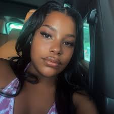 How to improve a Christmas decorating setup?