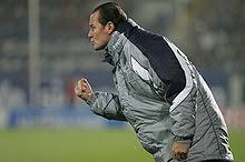 Im gegenzug gingen stadion und trainingsgelände der psv in den besitz der stadt über und der verein zahlt jährlich 2,3 mio. Psv Eindhoven Wikipedia