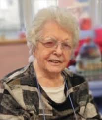 Obituary notice for Mrs Winifred (Winnie) Henry Henry (nee Hamill)