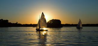 Resultado de imagen de imagenes de yates para blog