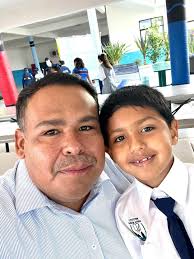 Hoy es un día especial ya que celebramos el cumpleaños de mi complemento y  de mi compañera de vida, feliz cumpleaños Rosy Gonzalez te deseo salud y  larga vida y a la