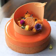 Mango Cheesecake For My Class At Arkamaya Culinaryeducation Soft Almond Biscuit Crunchy Speculos Mango Yuzu Confit Che Fun Desserts Desserts Fancy Desserts