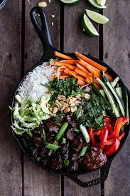 Vietnamese Shaken Beef Bowl With Hoisin Sauce Half Baked Harvest Recipe Beef Recipes Asian Recipes Shaken Beef