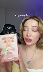 Sürpriz Kutusundaki Çizgi Filmini Adam Nasıl Ölmüş