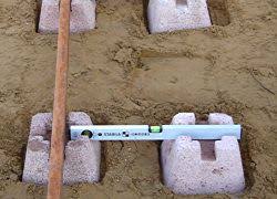 Ausnivellieren Zweier Benachbarter Steine Holzterrasse Selber Bauen Unterkonstruktion Selber Bauen