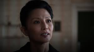 Gledajte sad Berlin Station, Sezona 1, Epizoda 2, Lights Don't Run